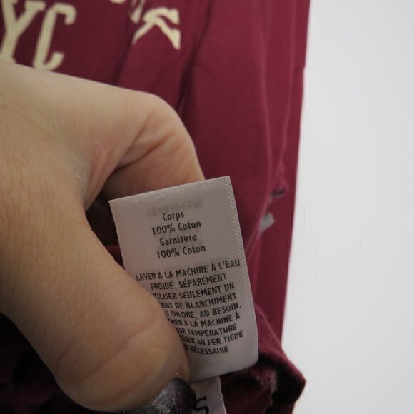 TREASURE & BOND Long Sleeve Graphic Tee In Burgundy- Nyc - Picture 7 of 8